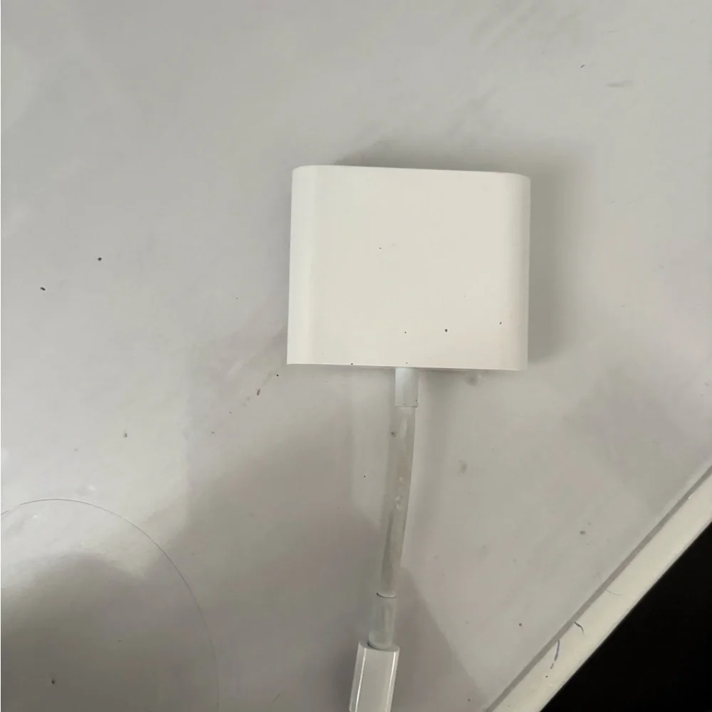 White Adapter Cable